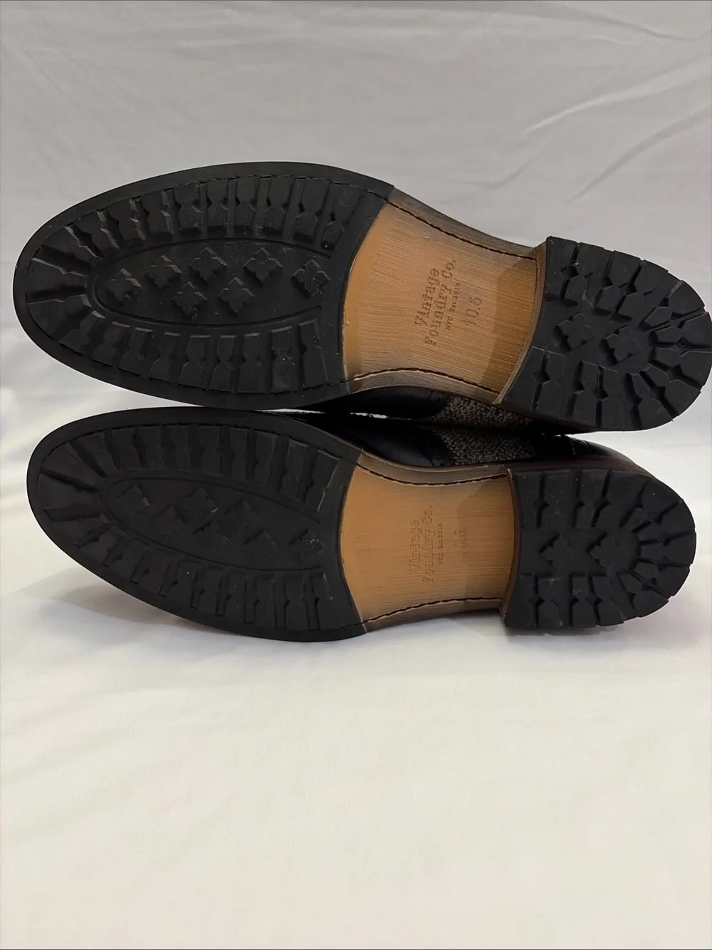 Vintage Foundry refined chukka