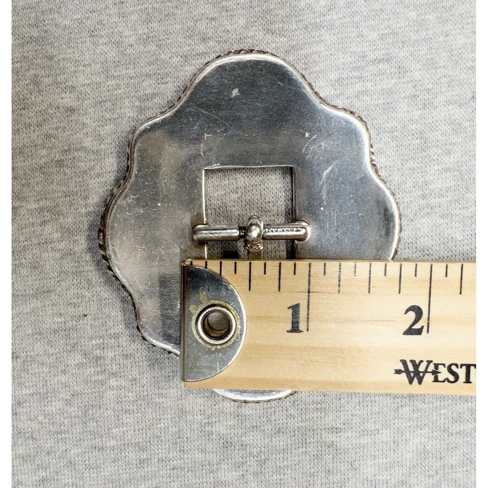 The Unbranded Brand silver texas