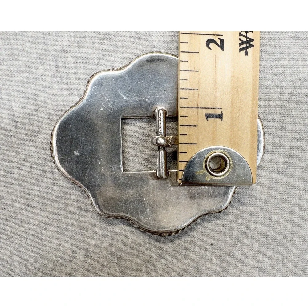 The Unbranded Brand silver texas