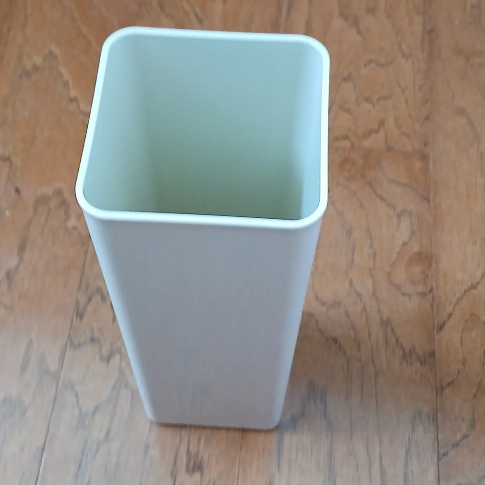 Tupperware 1697 cheese