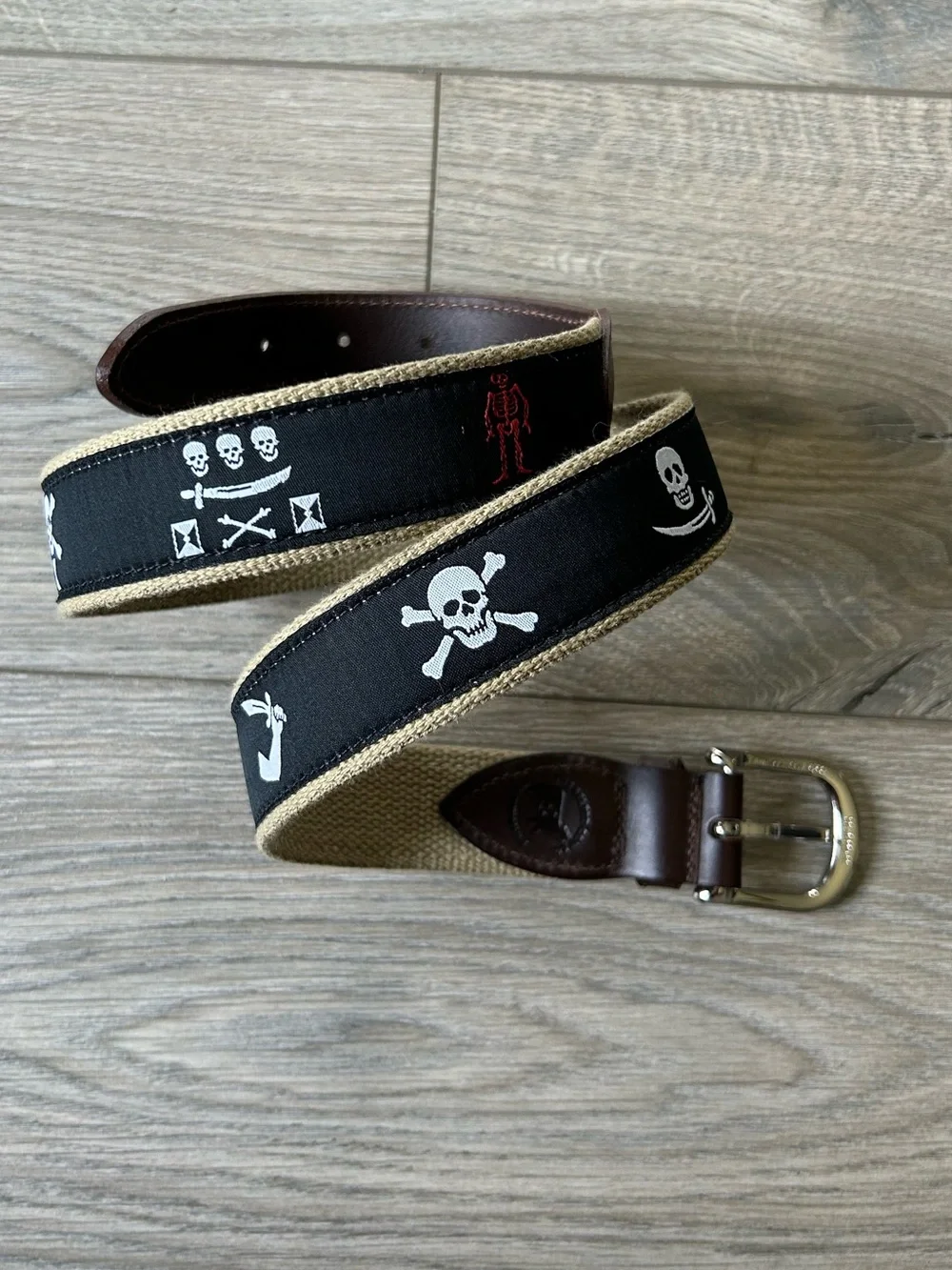 Belted Cow Pirate Skull & Bones Leather Tab Belt. Size 34
