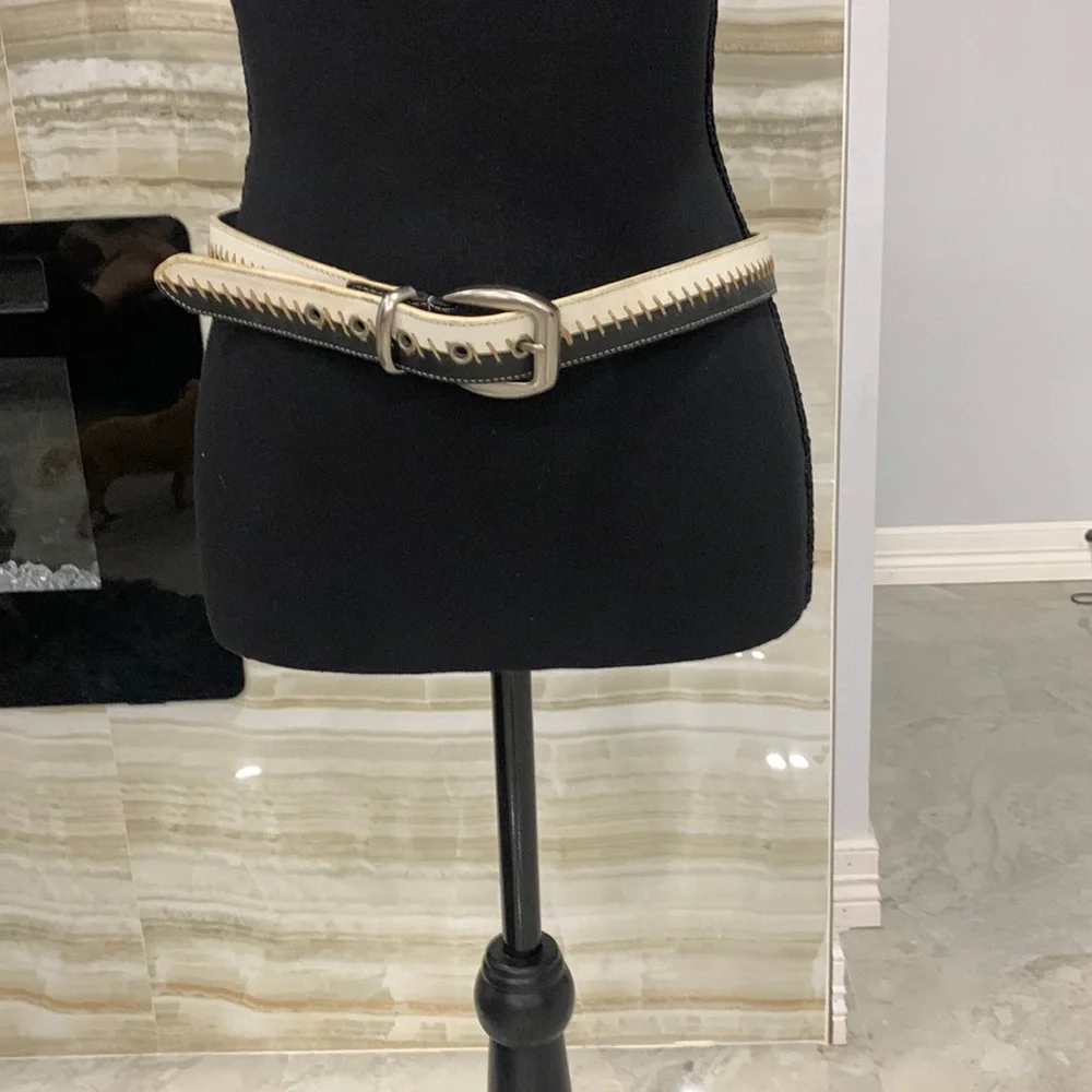 Two‎ Tone Leather Belt. Size 32