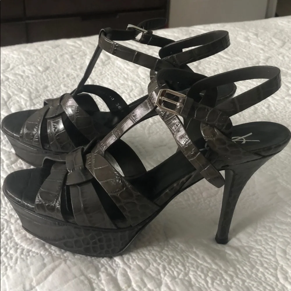 Yves Saint Laurent yves saint