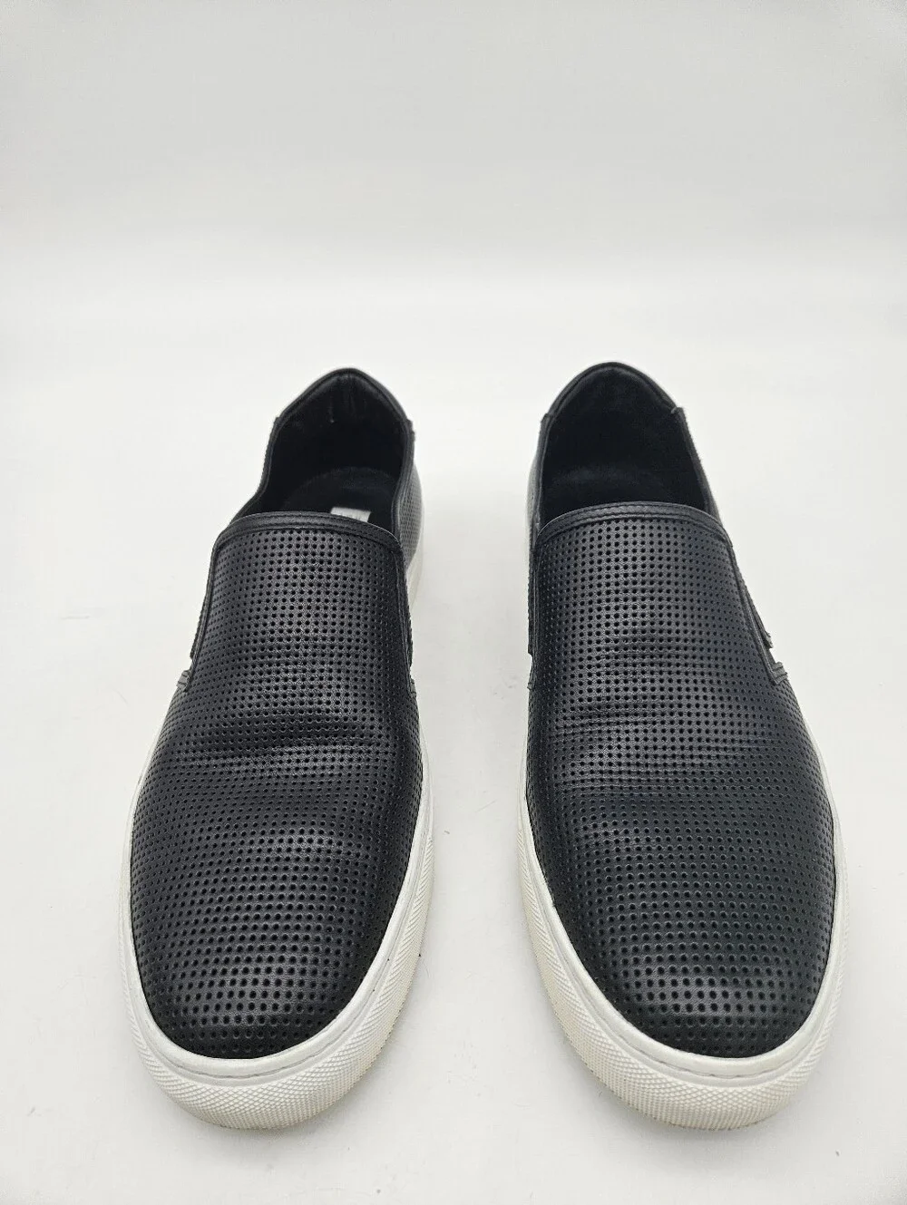 URI MINKOFF Union Leather Slip On Sneaker Loafer Mens Black Sz 12M