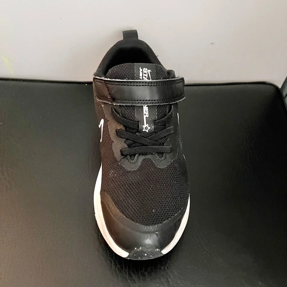 Nike velcro closure