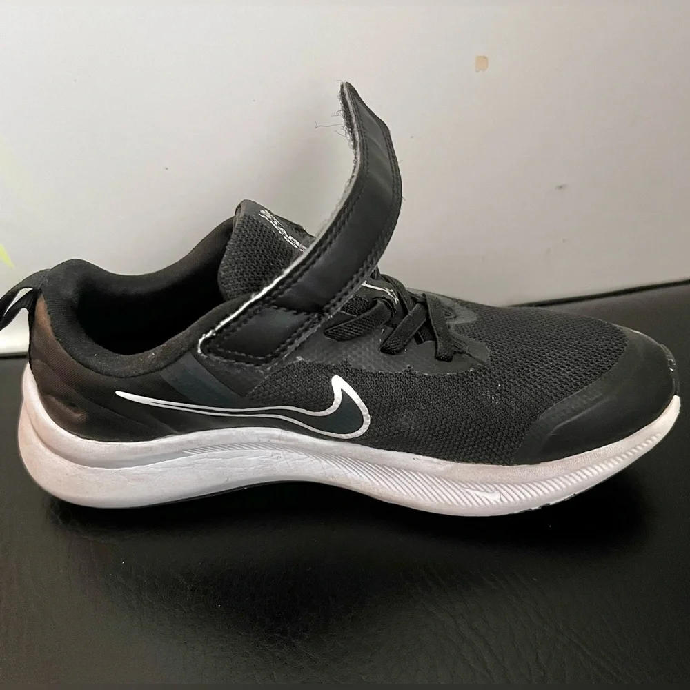 Nike velcro closure
