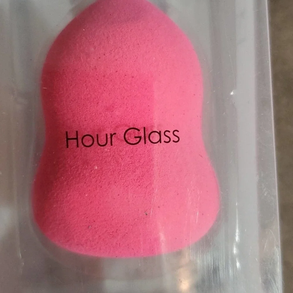 Revele teardrop sponge