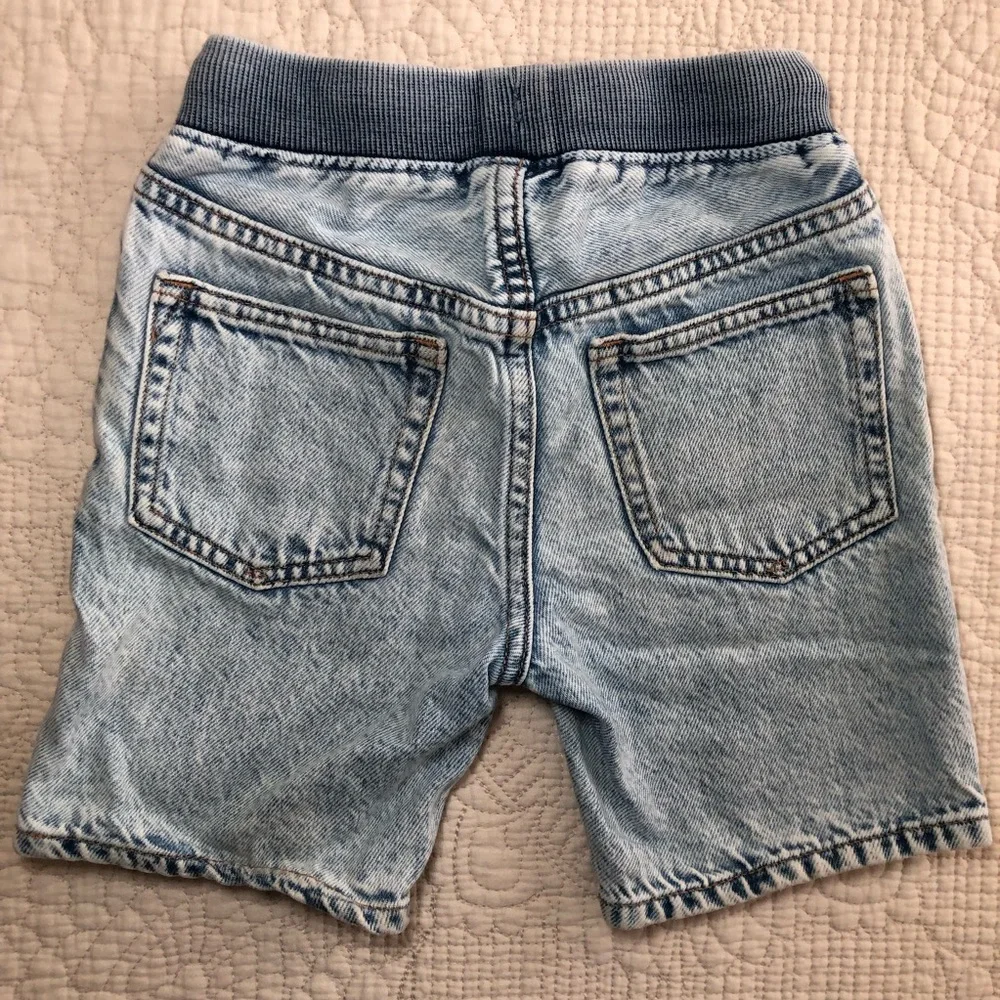 GAP kids light