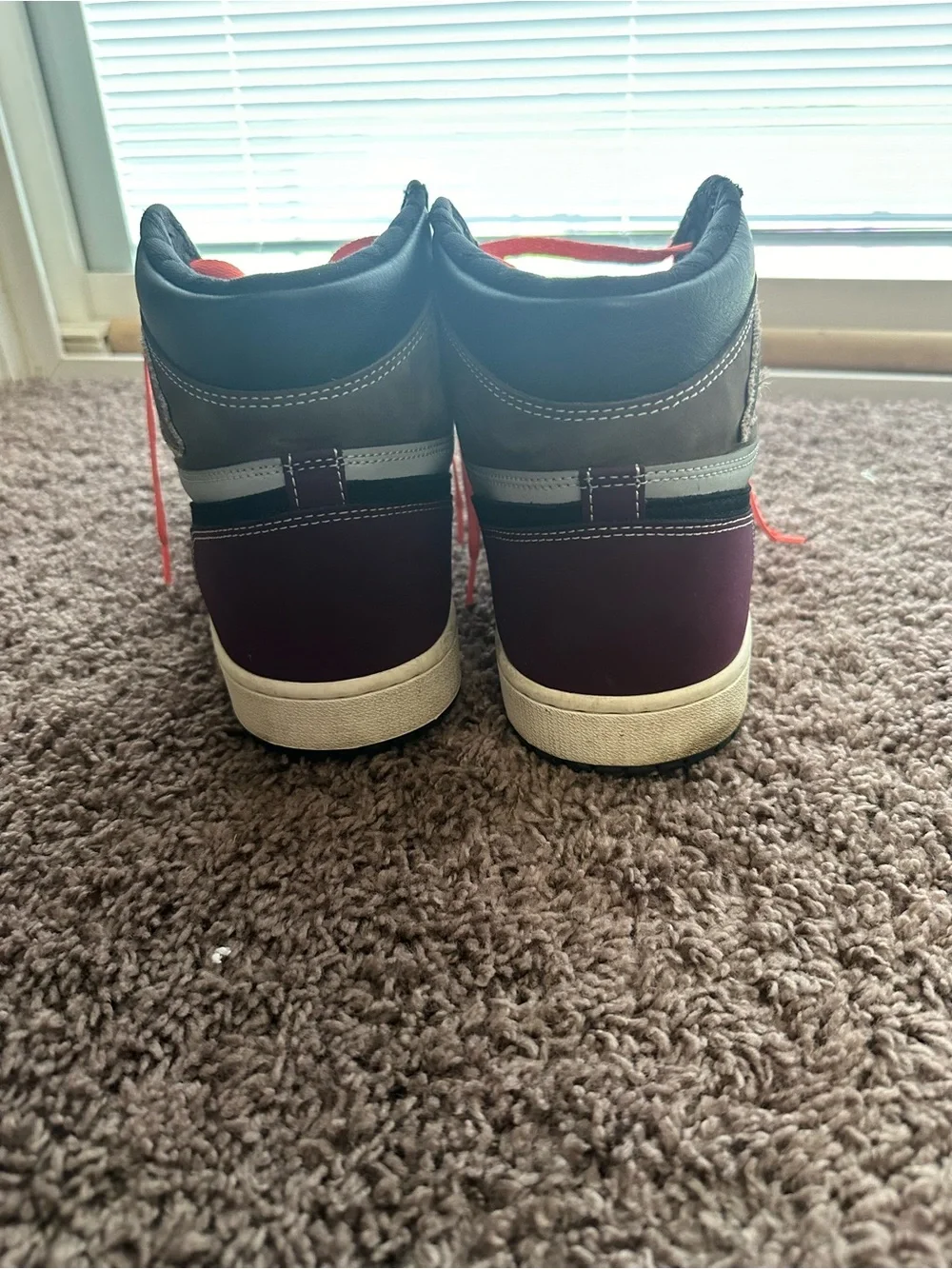 Jordan no box