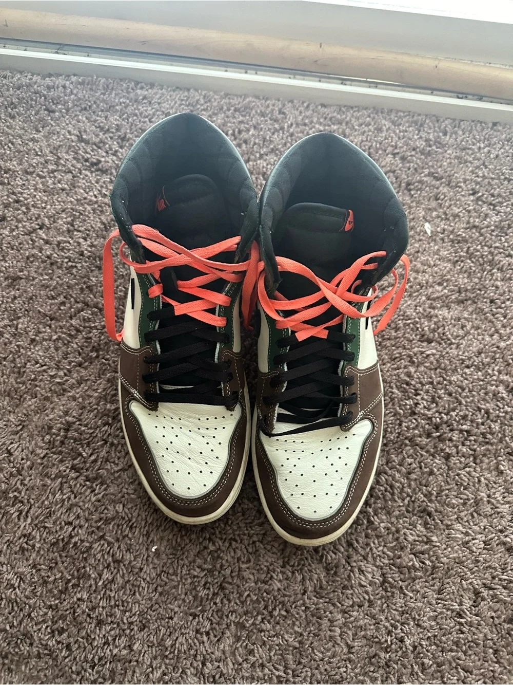 Jordan no box