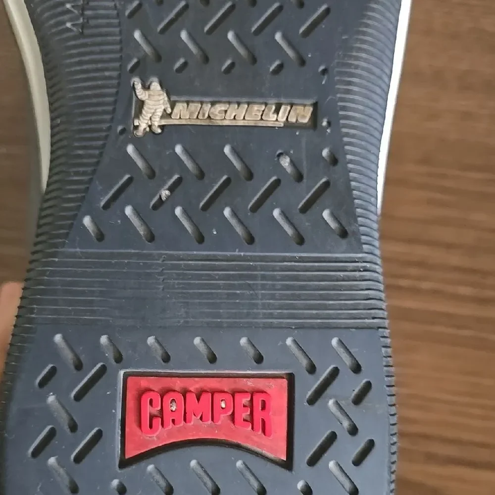 Camper leather design