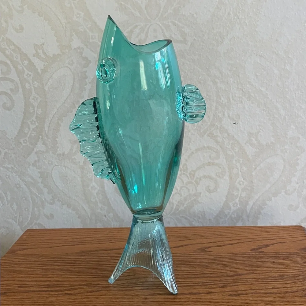 N/A elegant aqua