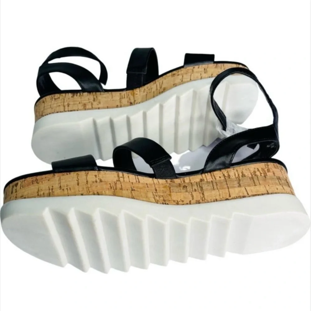 Madden Girl stylish platform