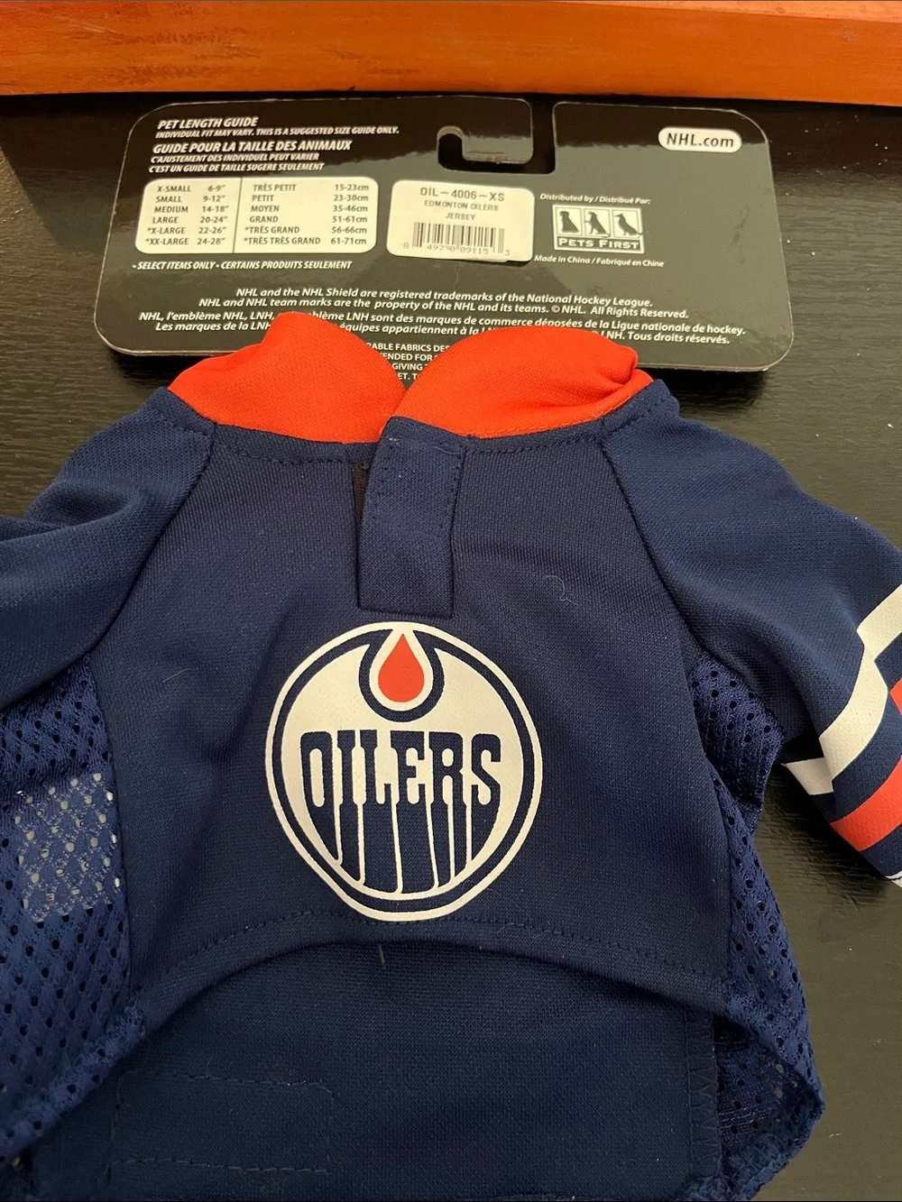 NHL official oilers