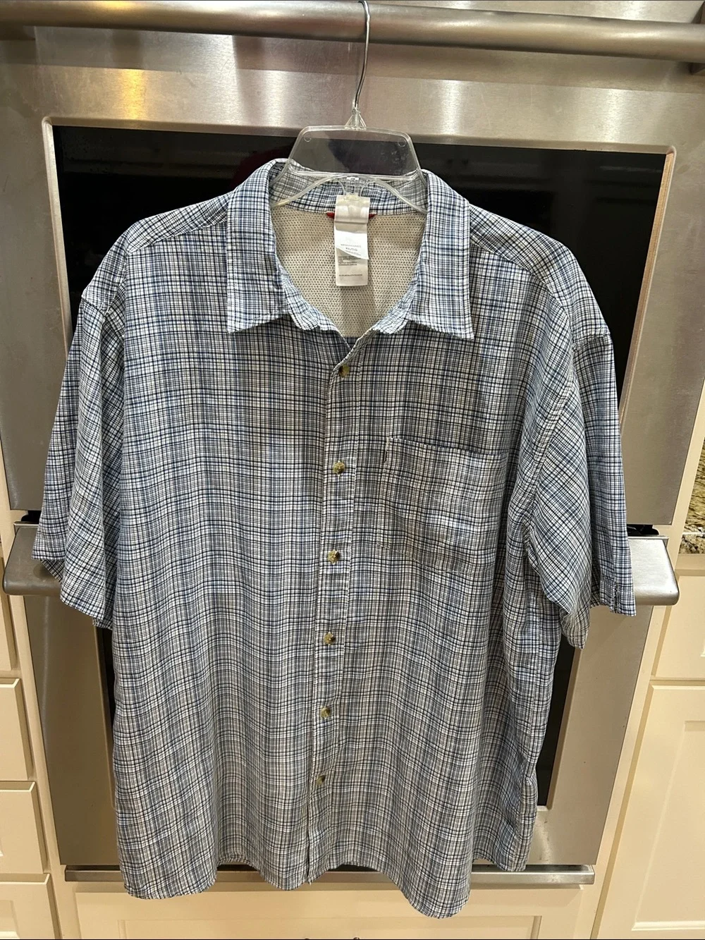 The North Face Men's Blue Plaid Short-Sleeve Button-Down Shirt
