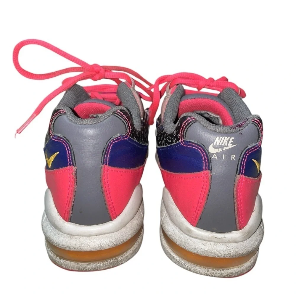 Nike stylish sneakers