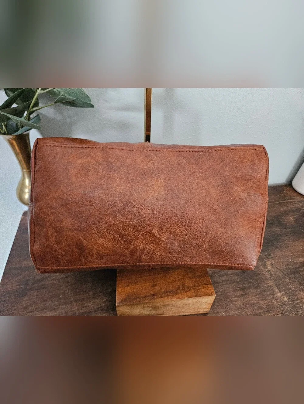 Bueno vegan leather