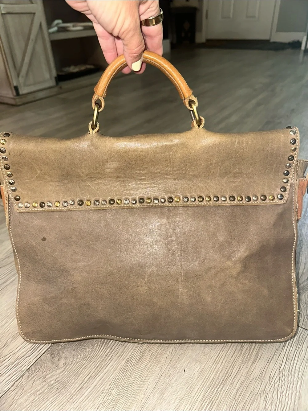 io pelle briefcase approx