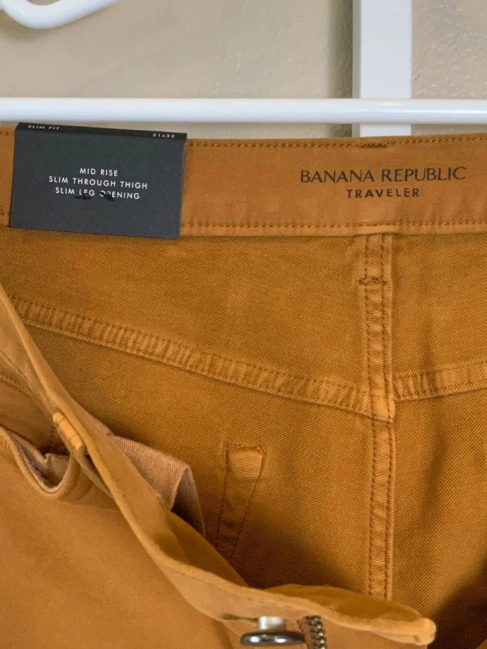 Banana Republic Slim Fit Traveler Pant