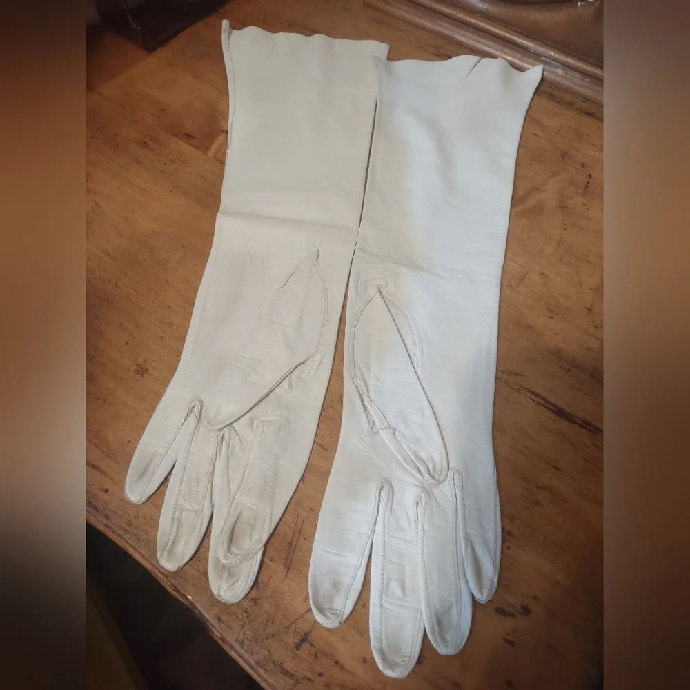 Vintage sophisticated leather