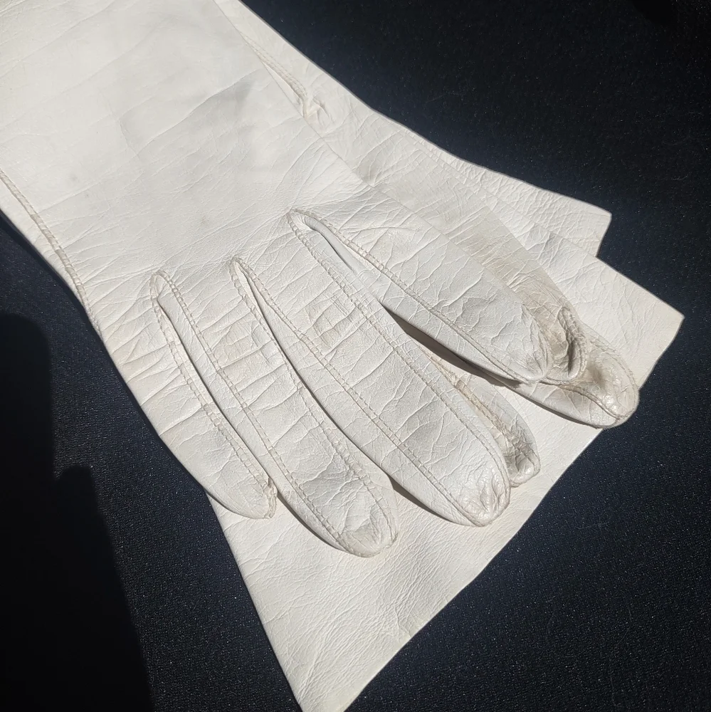 Vintage sophisticated leather