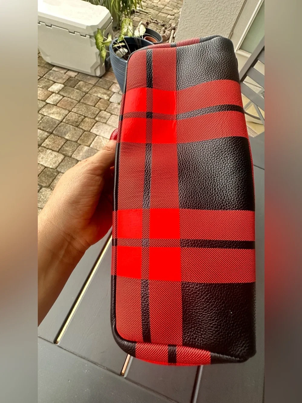 Coach stylish red