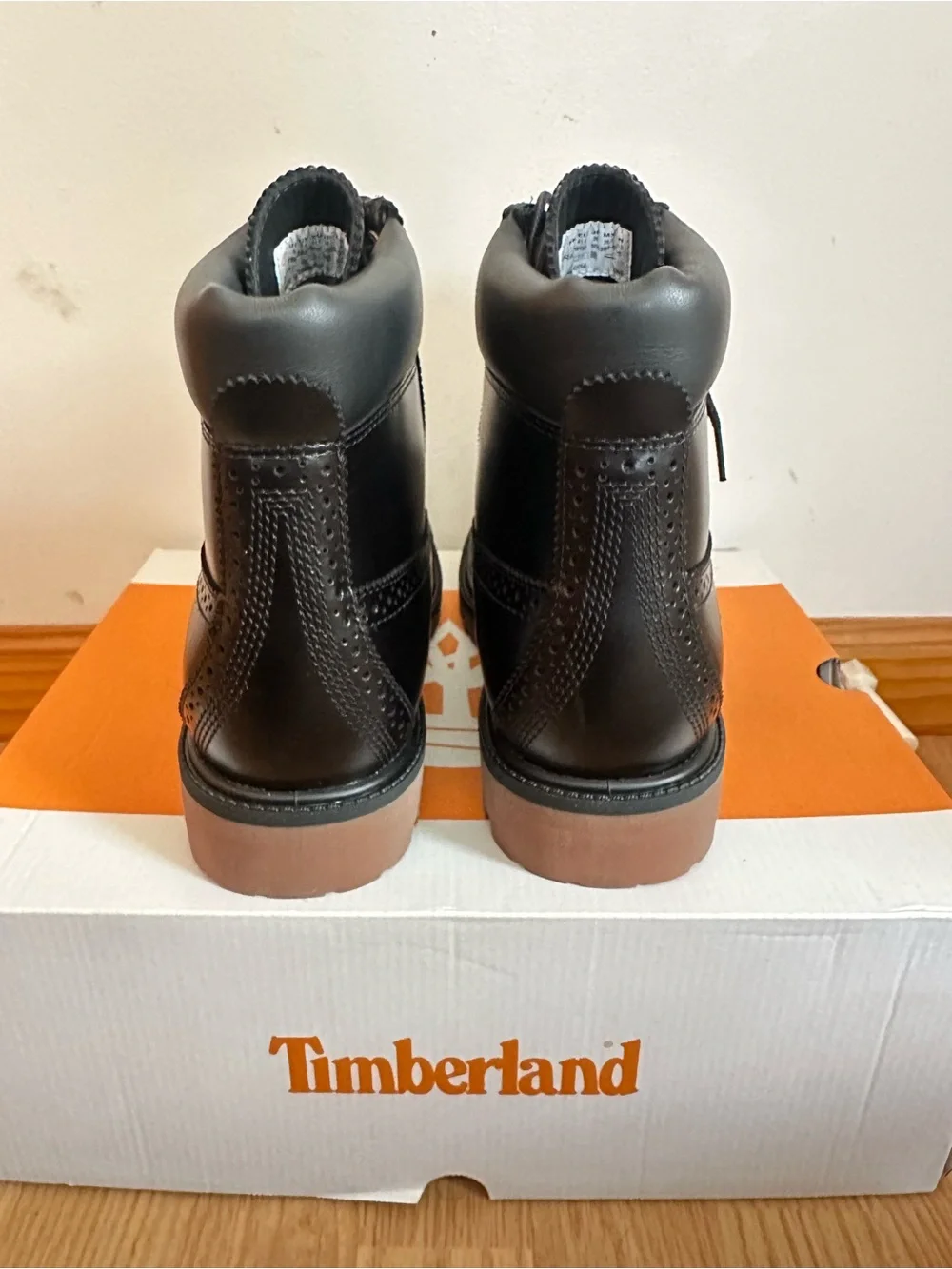 Timberland Premium 6-Inch Waterproof Boots Men’s Size 8 Black Full Grain Leather