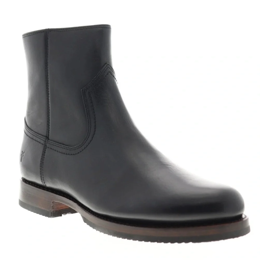 Frye brand new