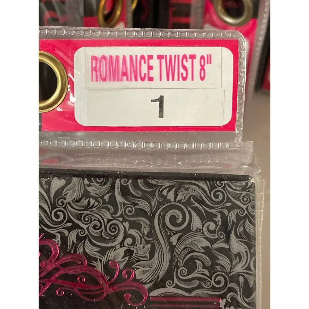 TRIO‎ Petite Series Romance Twist 8