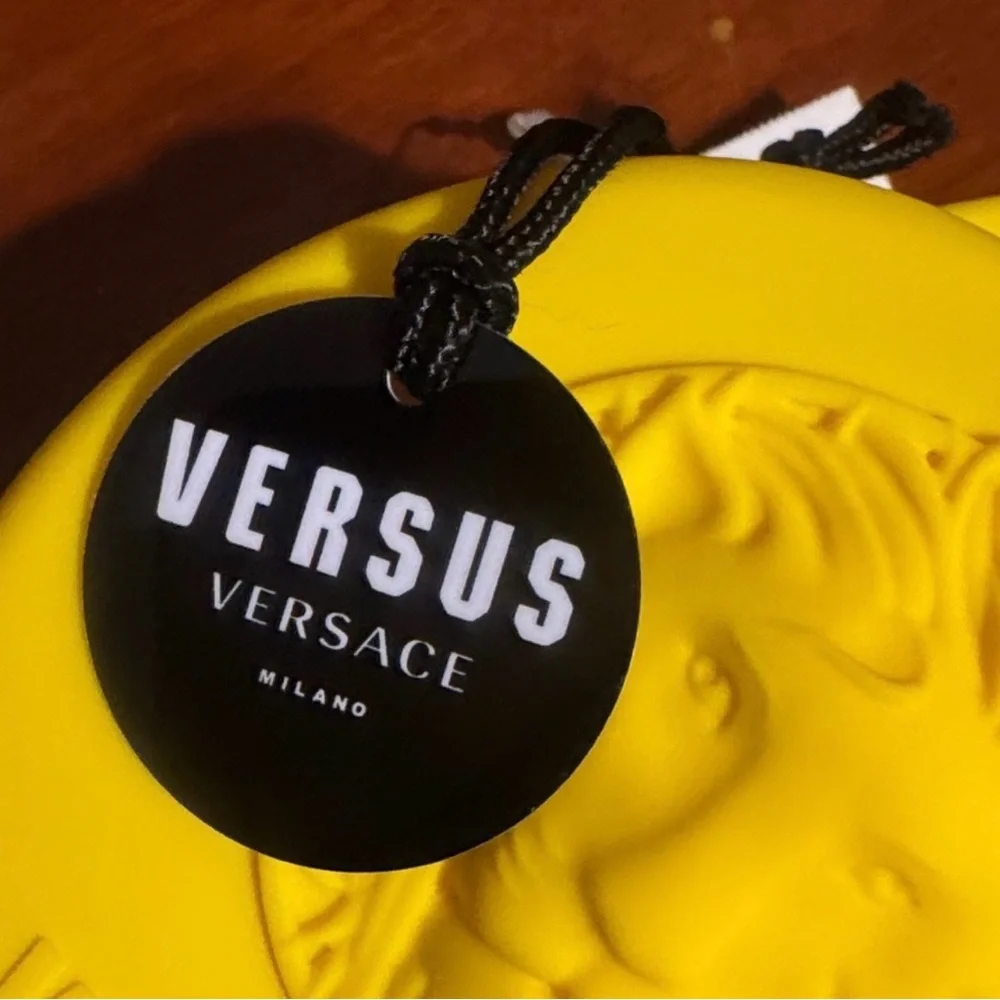 Versus Versace eye catching