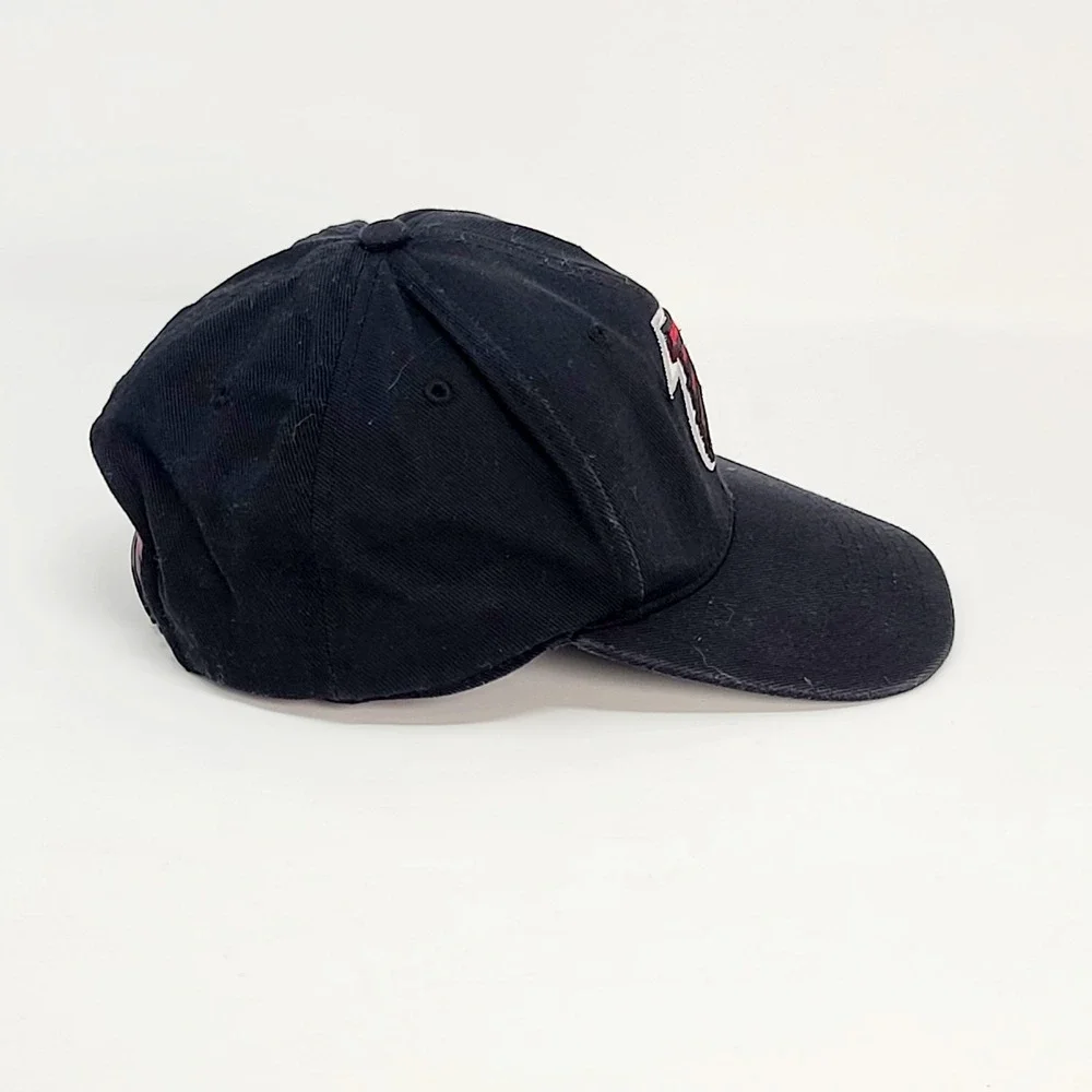 The Unbranded Brand preowned normal