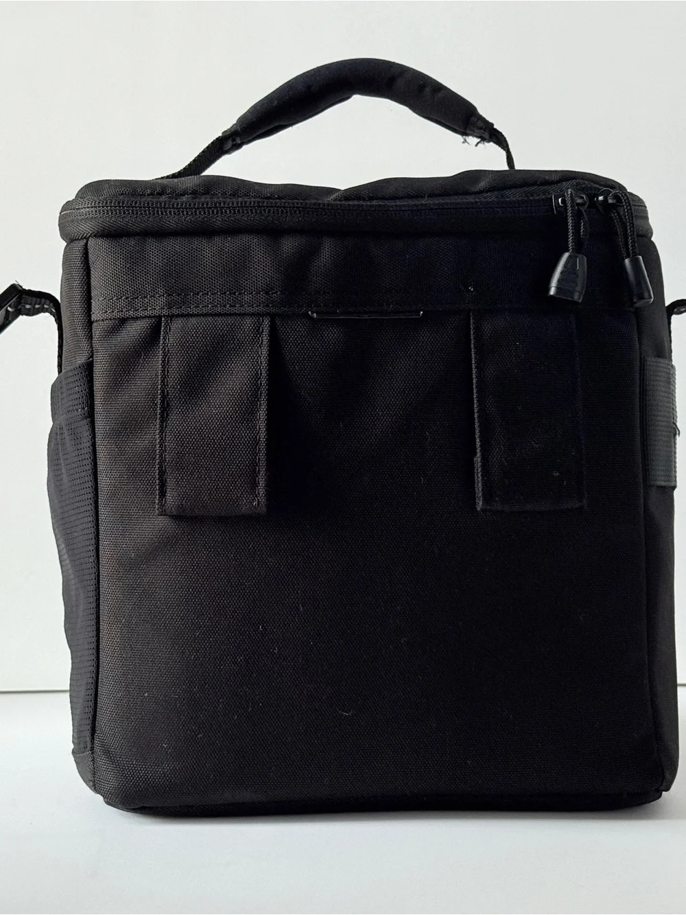 Lowepro black messenger