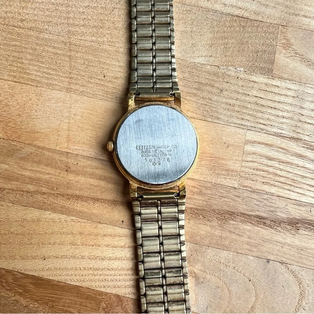 Citizen brand quartz