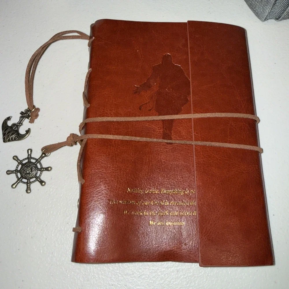 Vintage Refillable‎ Assassin's Creed Leather Journal Embossed Art Retro Pendants