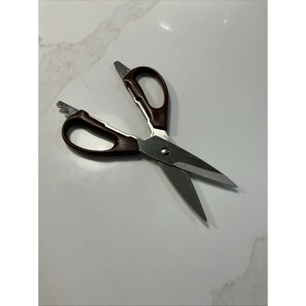 Chicago Cutlery good clean