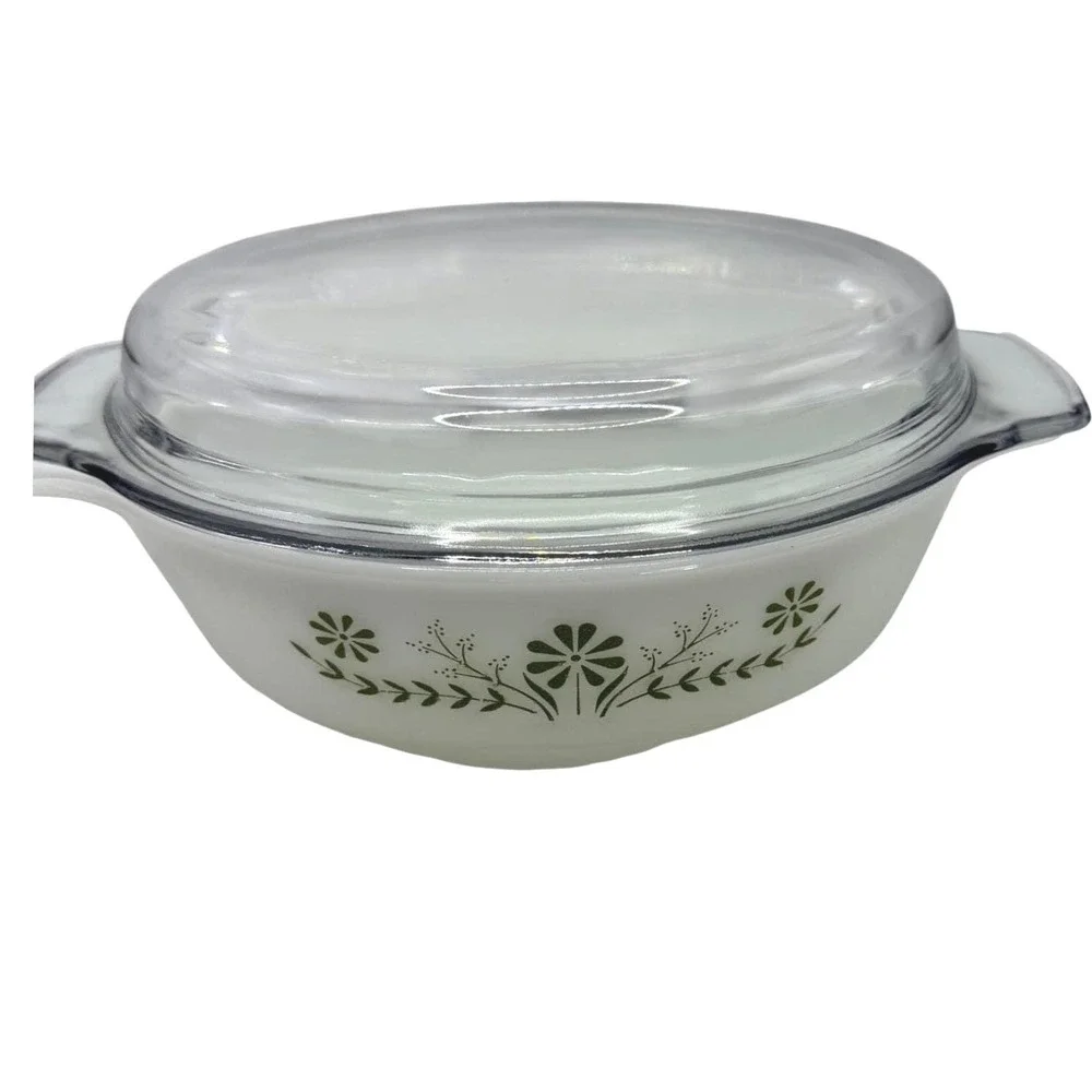 Vintage‎ Milk Glass Baking Dish Made in USA Oven Safe White Round Casserole Lid