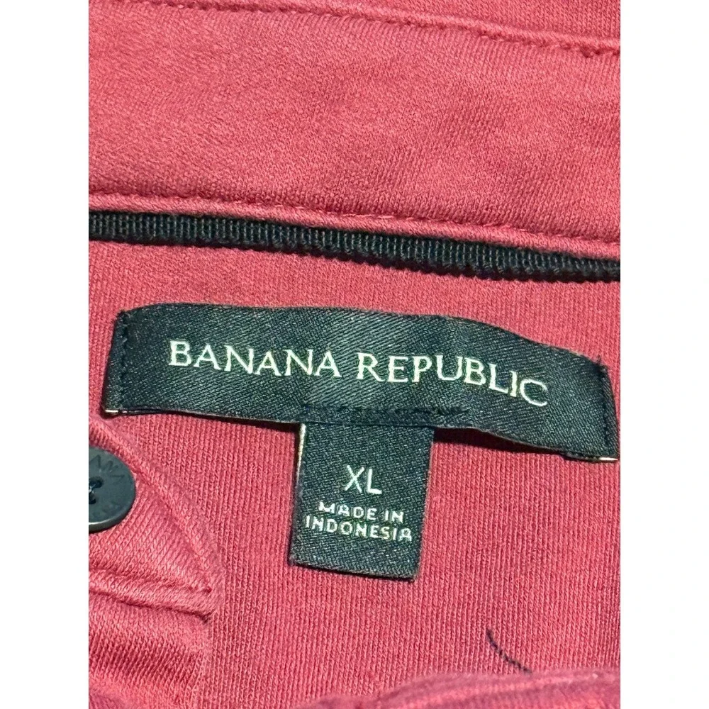 Banana Republic classic banana