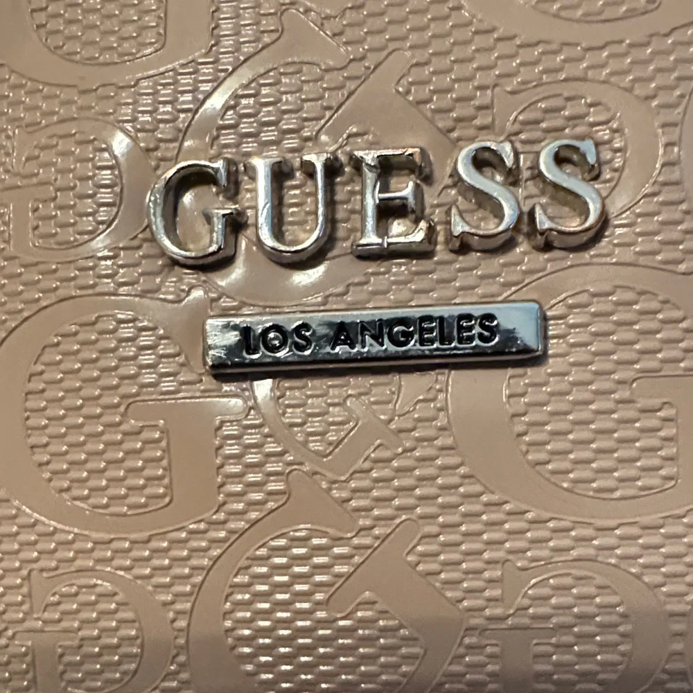 Guess elegant tan