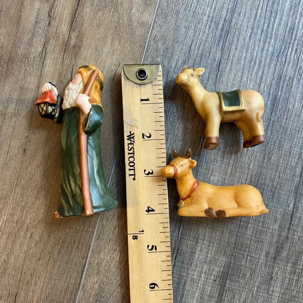 Unbranded hand painted