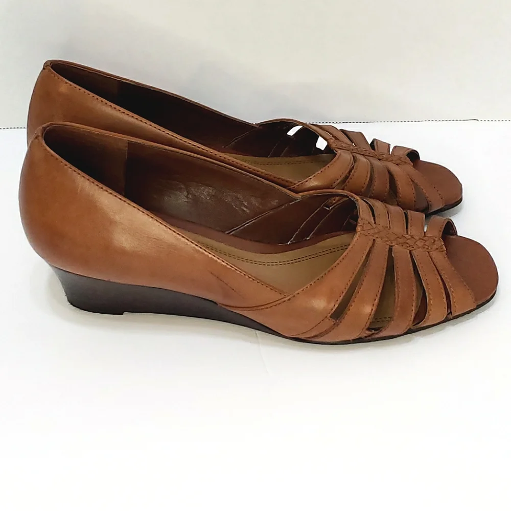 Trotters Brown Wedges