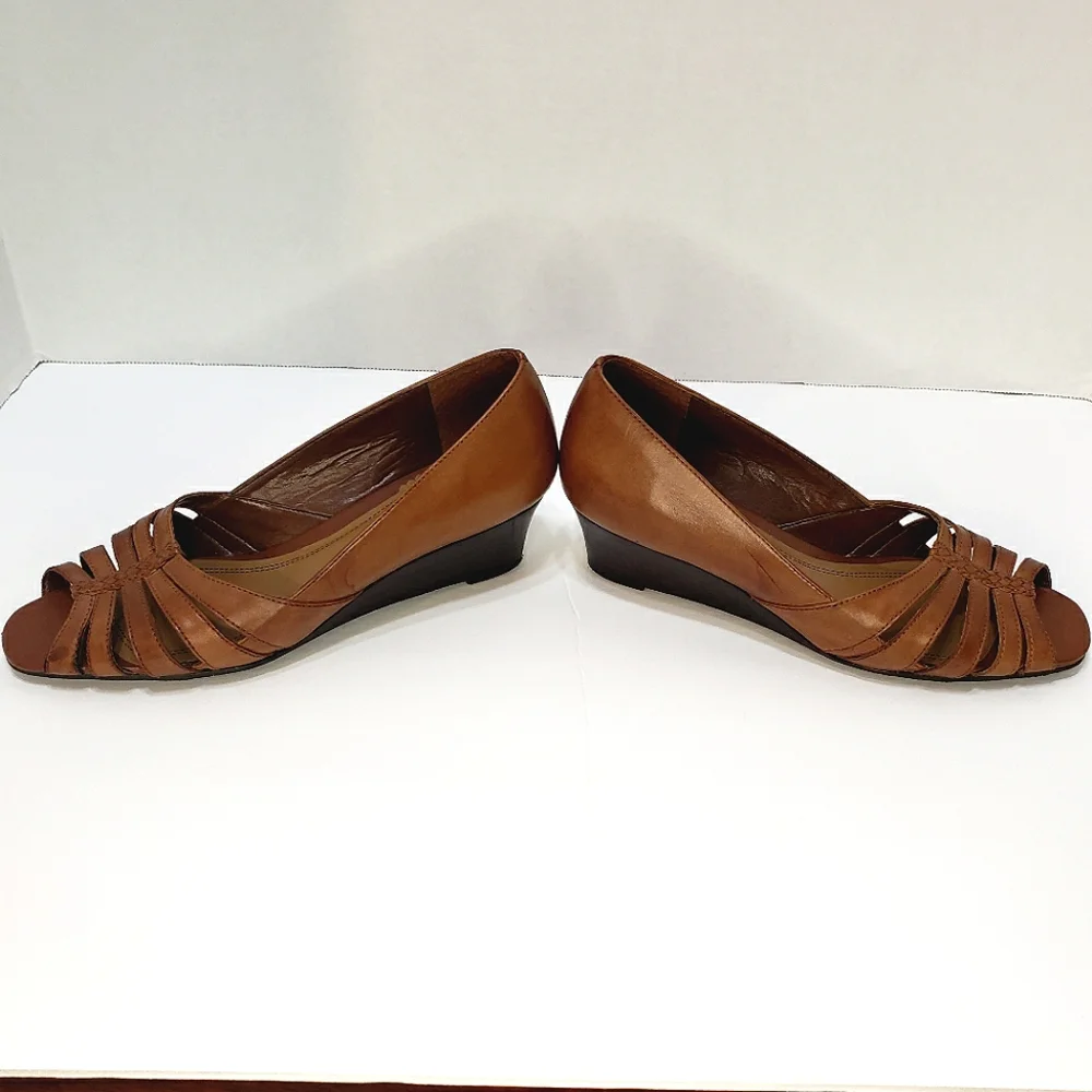Trotters Brown Wedges