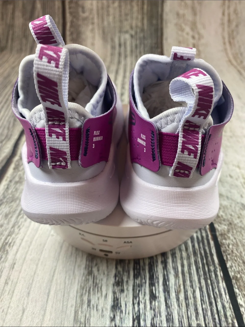 Nike flex runner