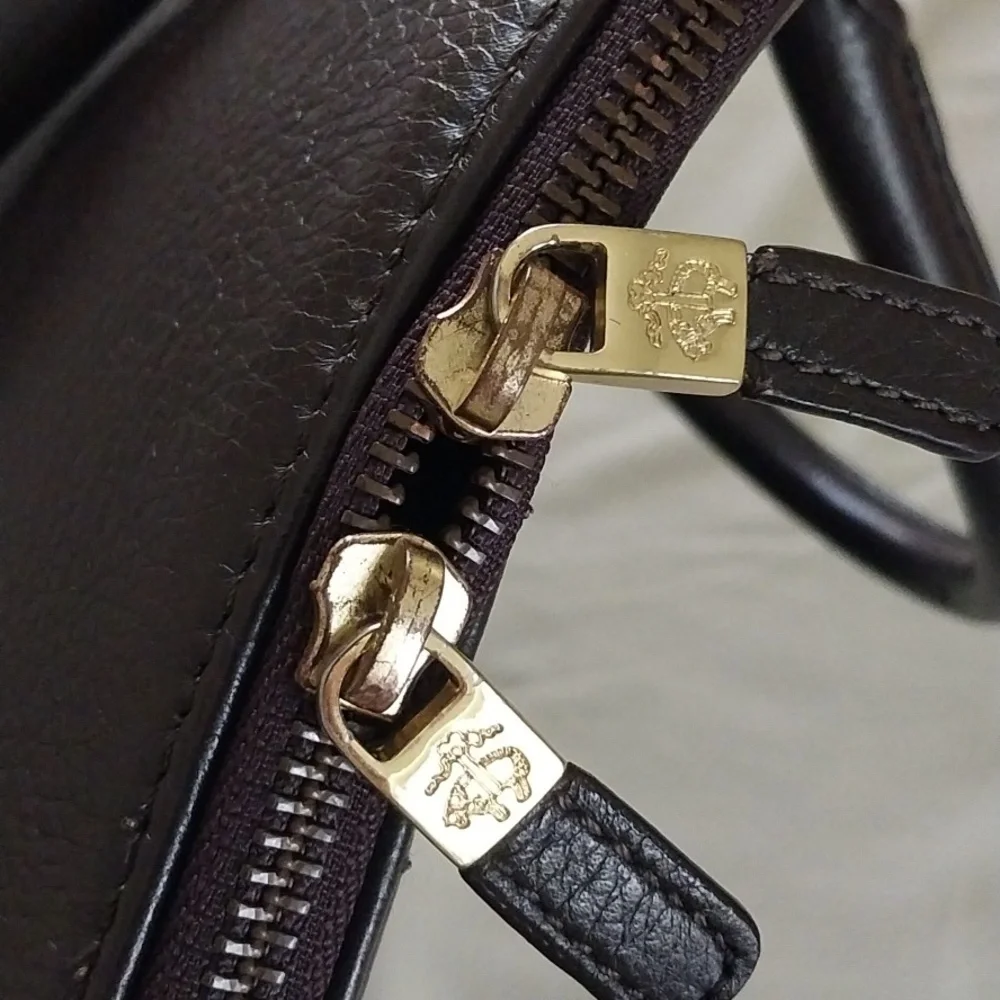 Brooks Brothers very good