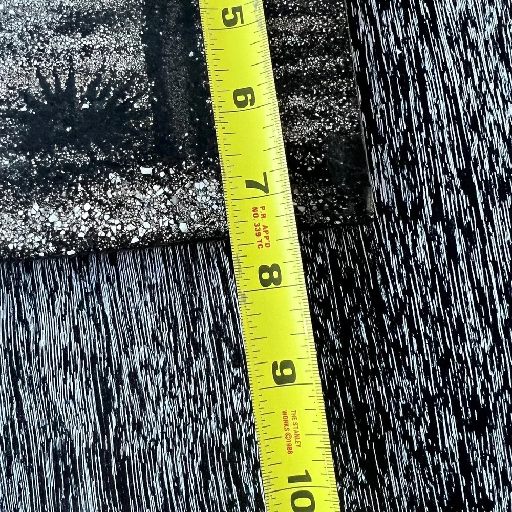N/A very approximately piece