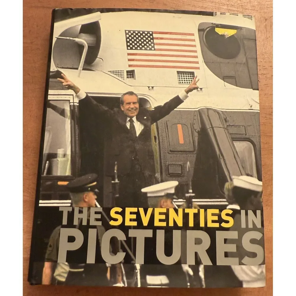 THE SEVENTIES IN PICTURES,‎ PARRAGON, 2007, BY JAMES LESCOTT