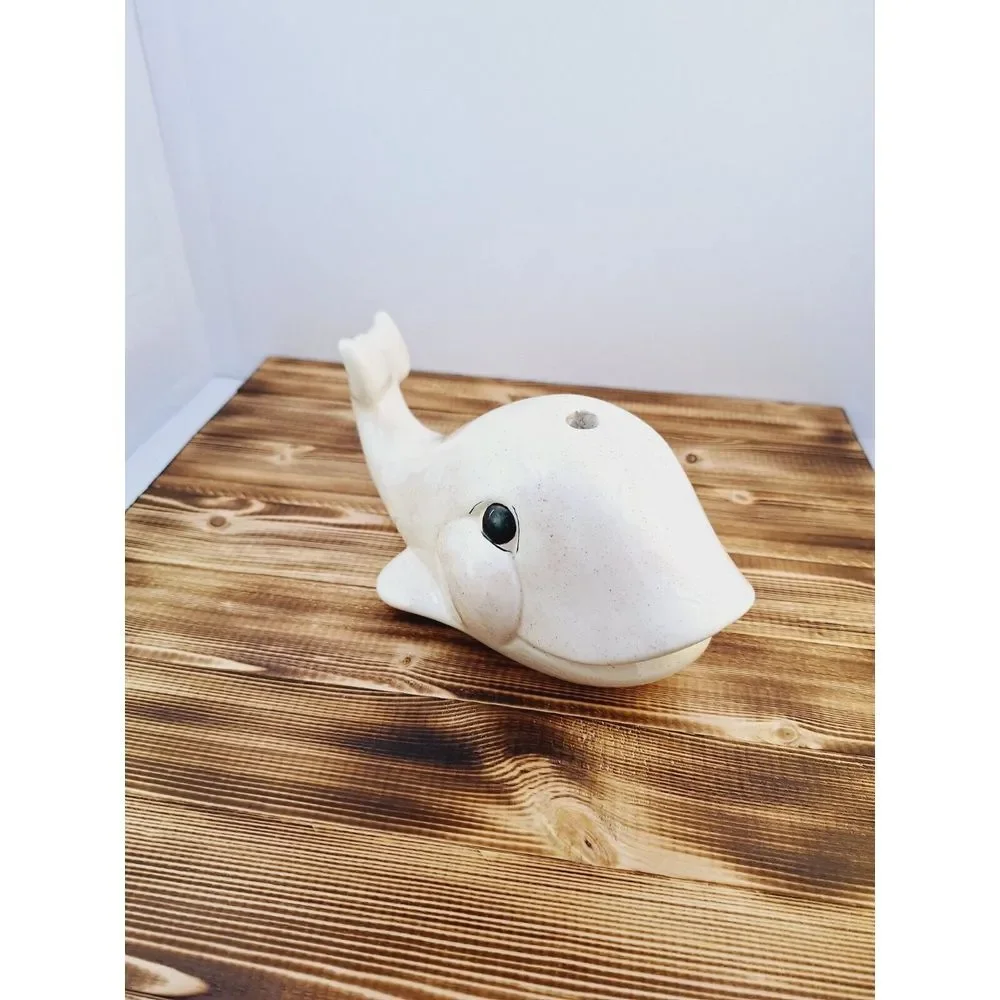 Hobbiest Ceramic Smiling Grey Whale‎ 12