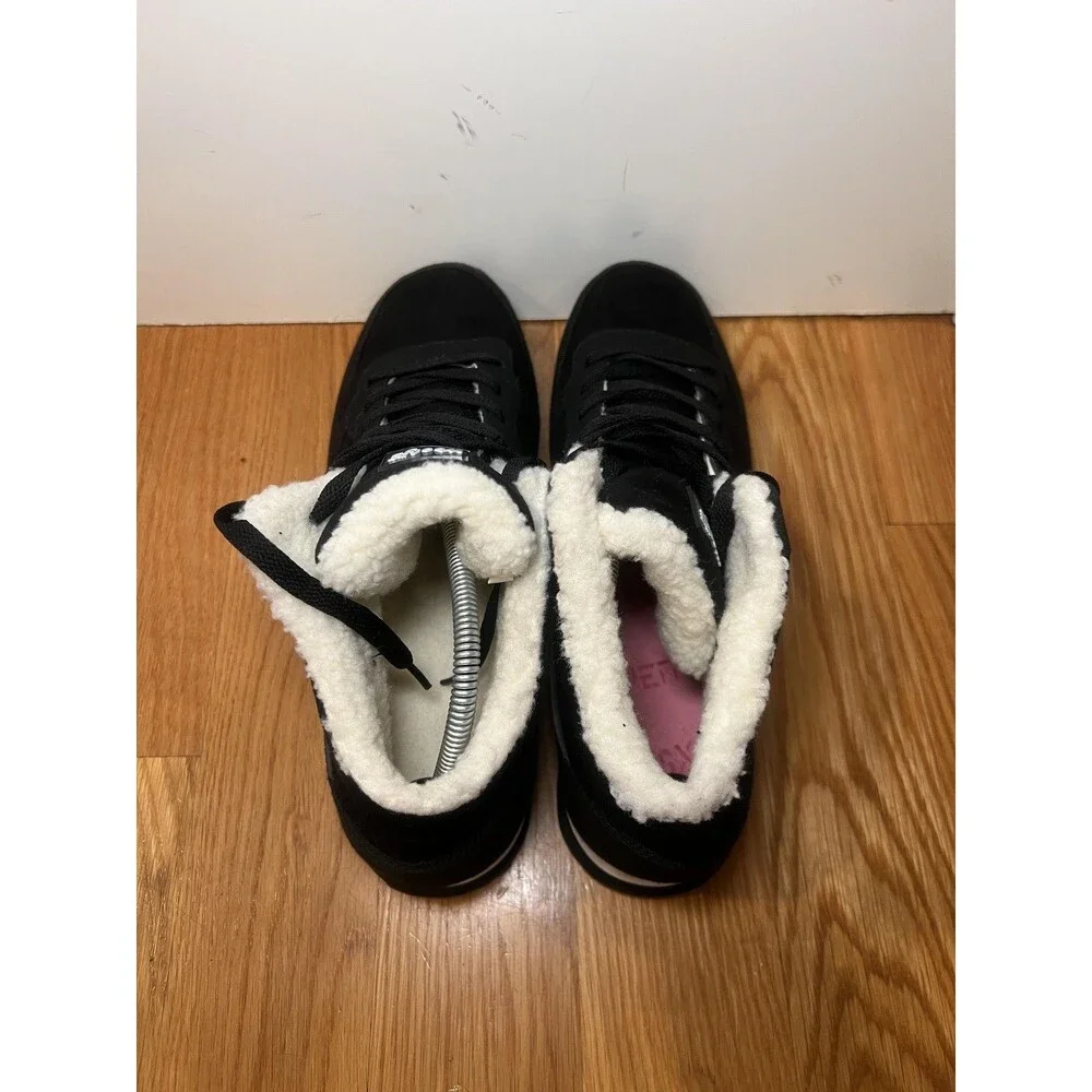 Woolys wooly shoes