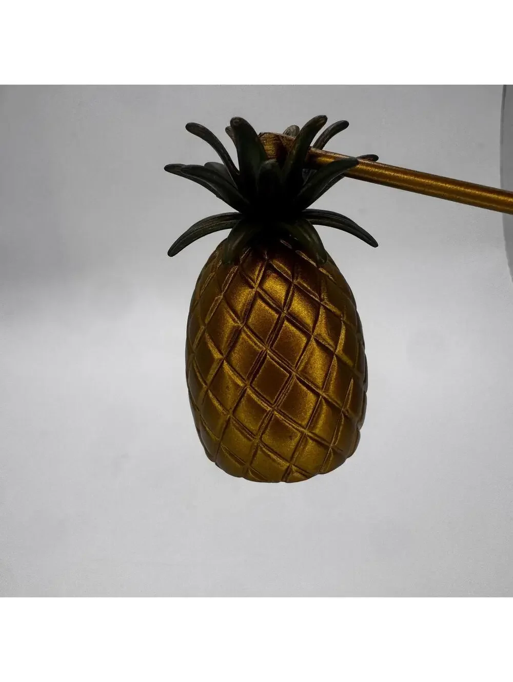 N/A vintage pineapple