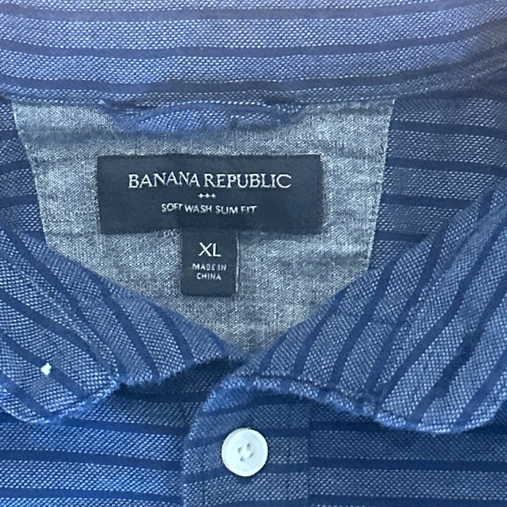 Banana Republic excellent pre