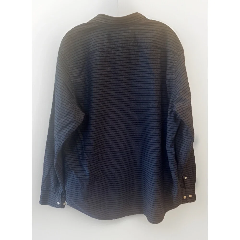 Banana Republic excellent pre